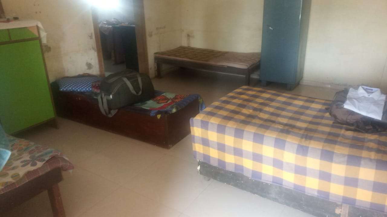 Male PG room in Goregaon West, Mumbai – photo 2
